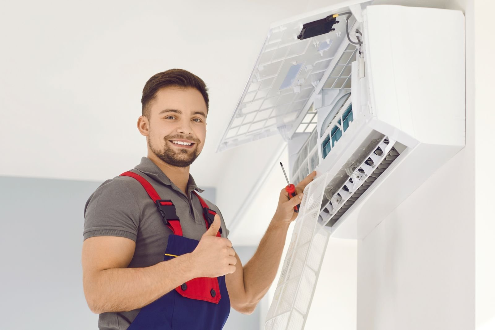 AC-Installation-by-Hana-Hou-Home.jpg